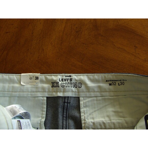 Levi's XX Chino Authentic Fit Men's Cotton Straight Leg Dark Blue Pants Sz 32x30 - Picture 5 of 16